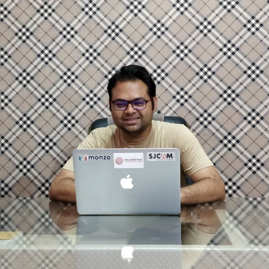 Anshul Shrivastava, with the passion of becoming an entrepreneur, decided to launch his startup- AxleWeb Technologies Private