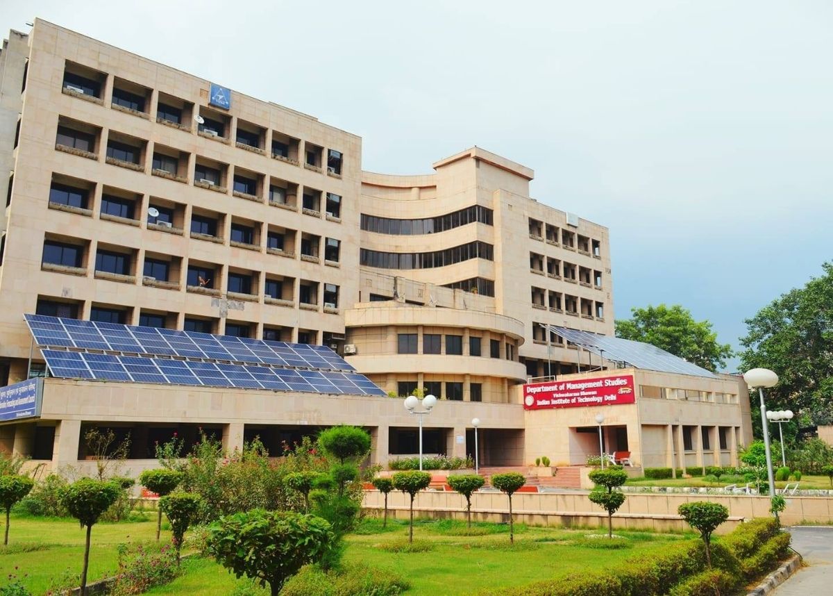 IIT Delhi Campus